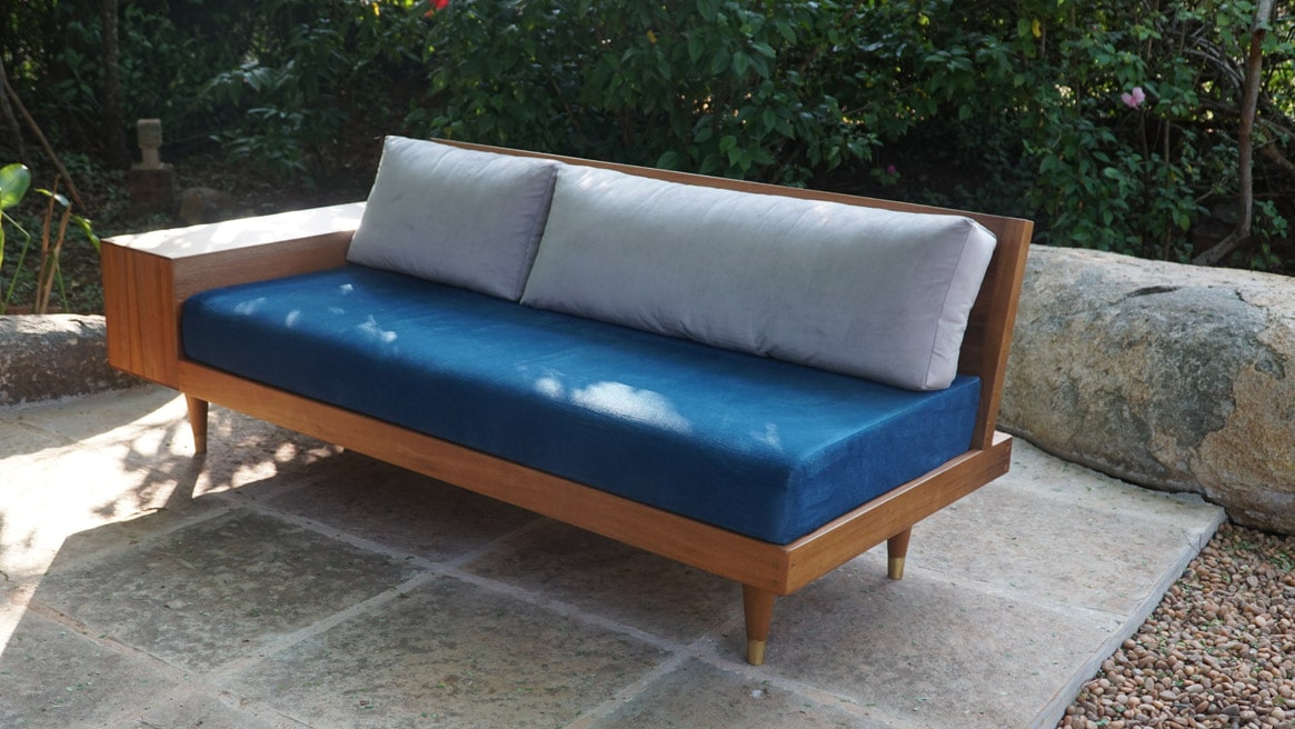 Read more about the article Sofa 03